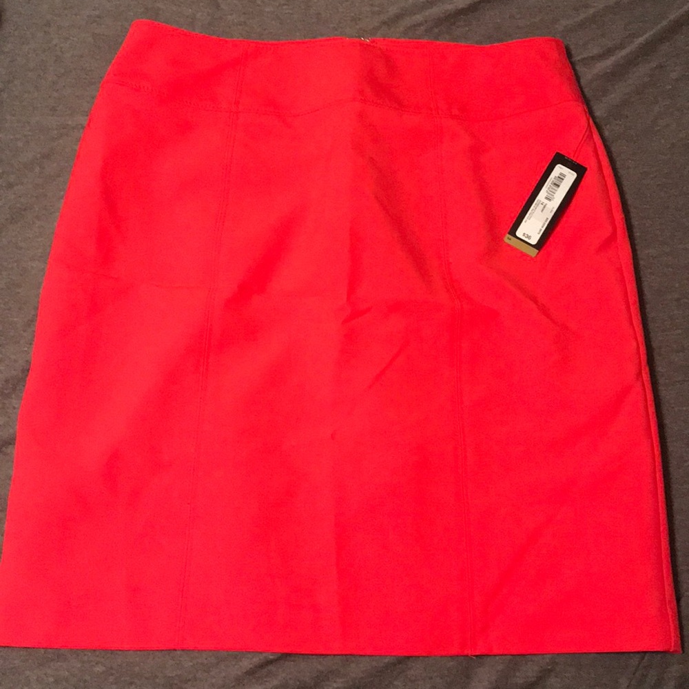 NWT worthington hot pink skirt. Size 14